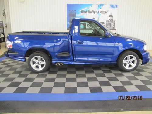 2003 ford f-150 lightning standard cab pickup 2-door 5.4l