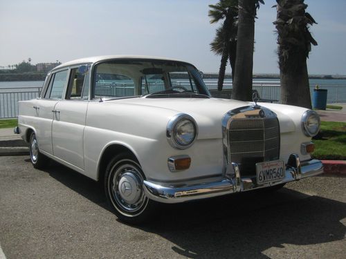1967 mercedes 230 *unique*california car*