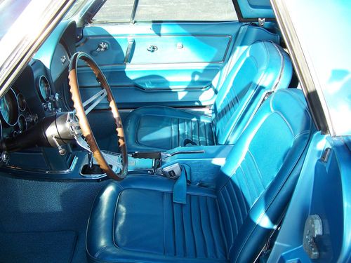 1967 corvette  427...4 speed #s matching...2 tops