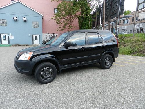 5 doors. awd 25mpg. low 78,944 miles. very reliable.priced cheap.