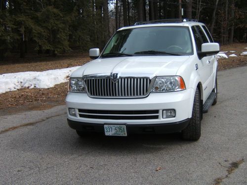 2005 lincoln navigator luxury 4x4 suv in great condition