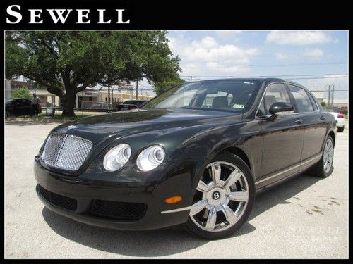 2006 flying spur low miles navigation very clean!