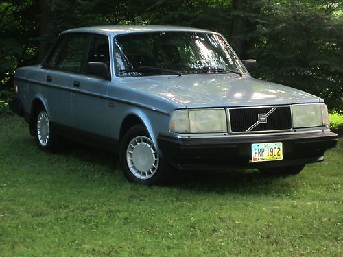 Volvo 240 dl