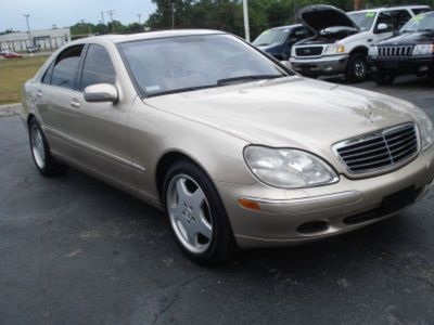 Luxury with leather  save$$$$  low low miles$  mint condition