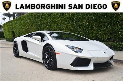 2012 lamborghini aventador coupe. matte white. white calipers. 3900 miles.