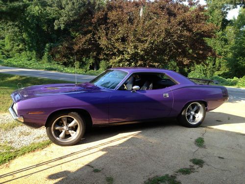 1970 plymouth barracuda 440 cuda road ready!! plum crazy purple mopar exc cond.