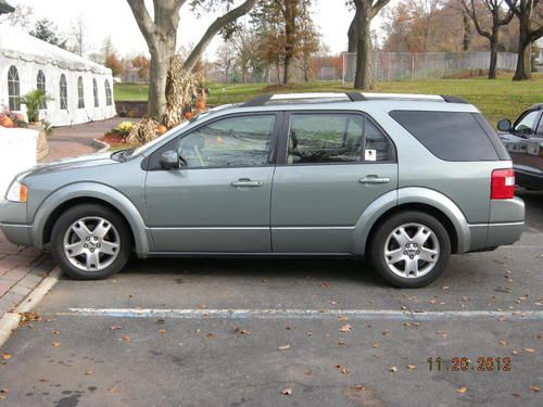 2006 ford freestyle limited wagon awd, nav, dvd, tc, well maintained 2 owner