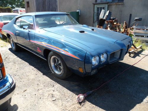 1970 atol blue gto w/ judge stripes on phs! excellent driver
