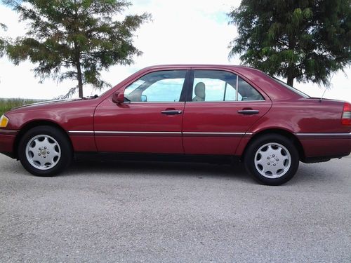 Hard to find gorgeous rose color c220 mercedes!!!!!!!!!!!!