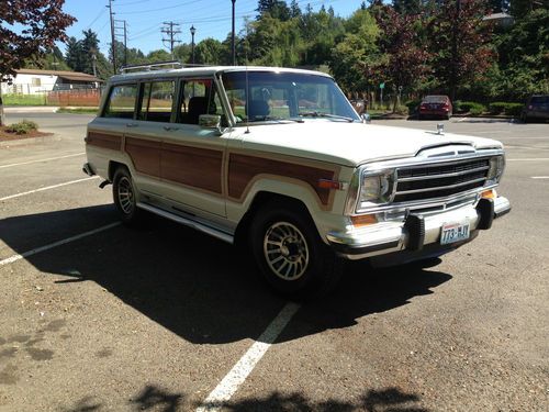 1987 jeep grand wagoneer restored no reserve! must sell!