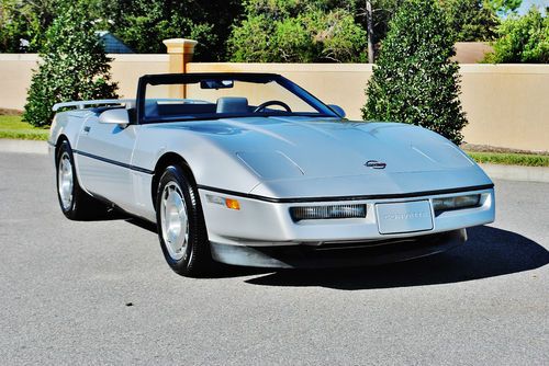 Wow just 21,661 miles 1986 chevrolet corvette convertible right and ready mint.