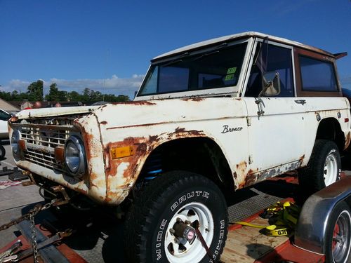 1976 bronco roller solid project. classic bronco 1966-1977 no reserve
