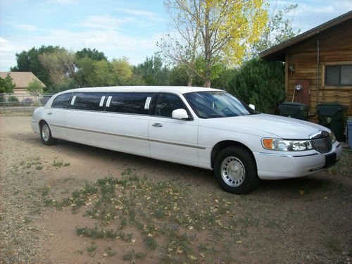2000 lincoln town car stretch limousine