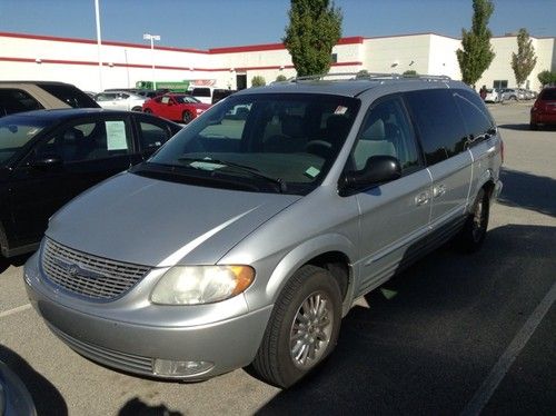 2001 chrysler town &amp; country limited