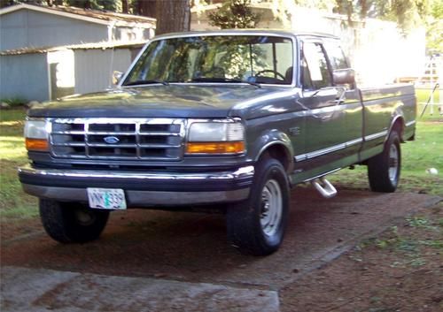 93 ford f-250 pickup 3/4 ton extended cab- super cab w/rear seat--xlt  -8800 gvw