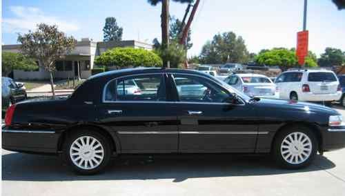 2005 lincoln town car signature limited sedan 4-door 4.6l