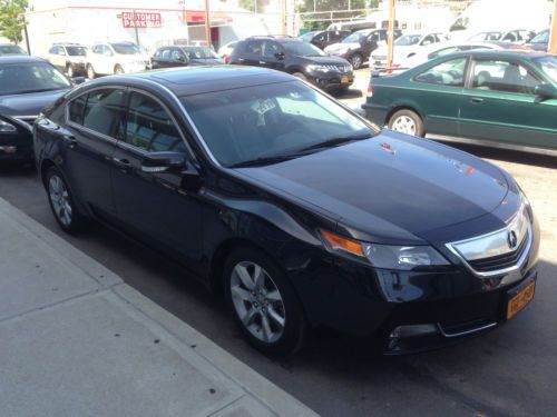 Acura tl black, very good condition, with technology package