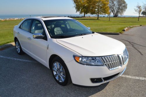 2011 lincoln mkz luxury sedan  loaded heated&amp;cooled seats/moonroof no reserve