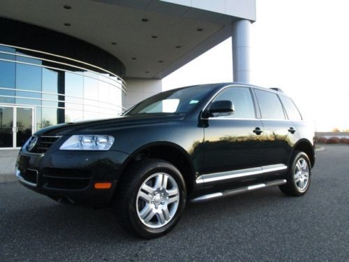 2004 volkswagen touareg v8 awd navigation loaded with options low mileage clean