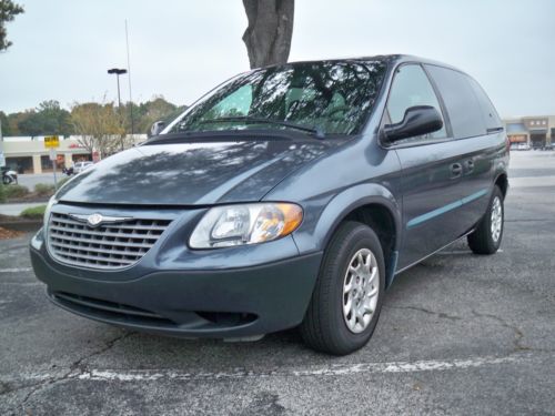 2002 chrysler voyager van automatic all the seats 3.3 engine $99.00 no reserve
