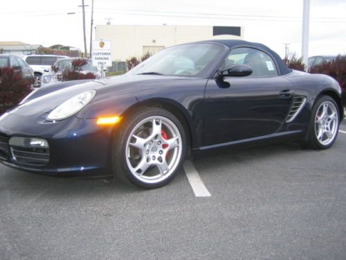 Boxster s 2005 excellent condition low miles