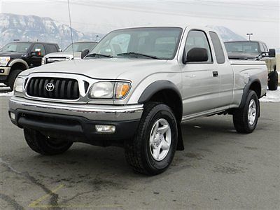 Toyota tacoma extra cab sr5 4x4 v6 auto trans shortbed tow low price