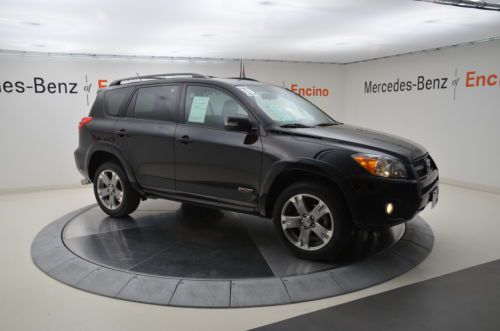 2010 toyota rav4, clean carfax, 1 owner, leather, well maintained, beautiful!