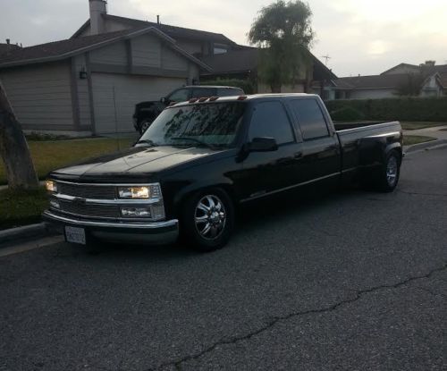 1997 chevy 3500 crewcab pickup black clean truck