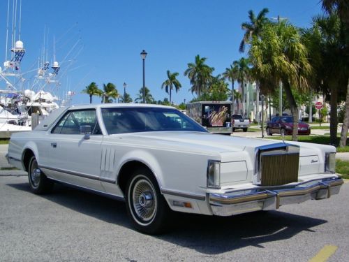 Wow!! less than 5k miles!! lincoln continental mark v!! excellent condition!!