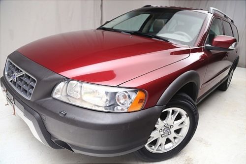 We finance! 2007 volvo xc70 awd power sunroof heated seats