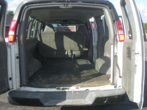 Work Vans For Sale >> Purchase used 2003 GMC Savana 5 Passenger Work Cargo Van ... Work Vans For Sale >> Purchase used 2003 GMC Savana 5 Passenger Work Cargo Van ...