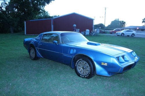 1979 trans am blue interior is flawless body in great condition ac works