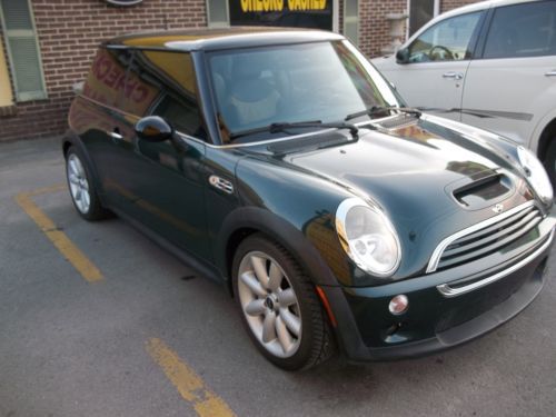 2004 mini cooper s hatchback 2-door 1.6l rebuilt motor, clean