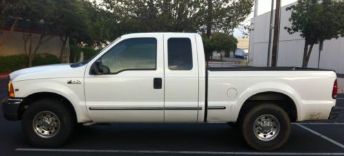 1999 ford f-250 super duty xlt extended cab pickup 4-door 5.4l
