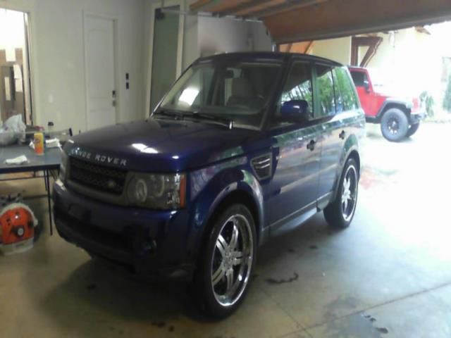 Land rover range rover