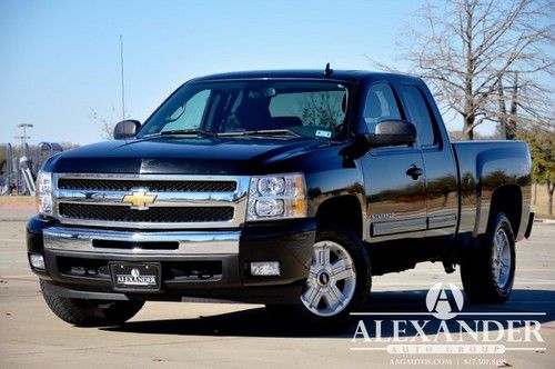 Z71 4x4! new car trade in! factory warranty! one owner! carfax certified! clean!