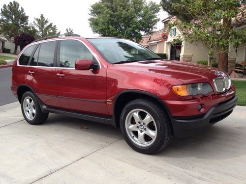 Loaded siena 2002 bmw x5 4.4i sport utility 4-door 4.4l in perfect condition,