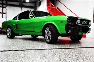 1965 ford mustang fastback pro touring 351 supercharged 4-speed  custom build