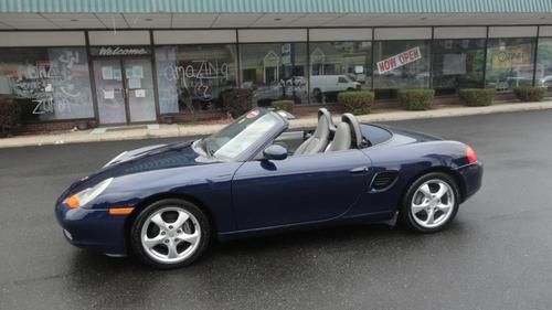 Boxter convertible h-6 2.7l 5-speed manual transmission low miles low reserve