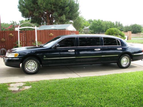 1999 lincoln 6 door towncar limousine
