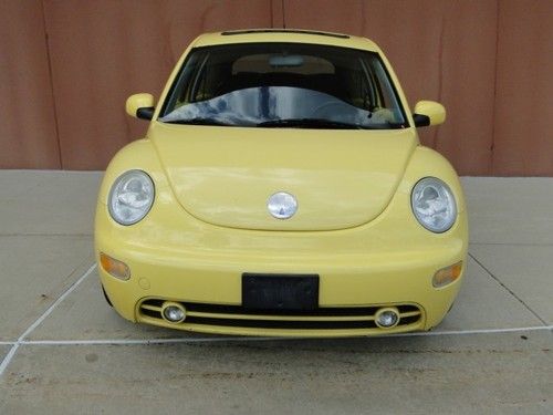 2003 volkswagen new beetle gls turbo 5speed mait.record. sunroof yellow warranty
