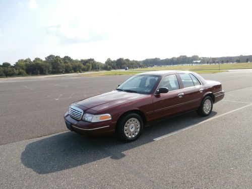 2004 ford crown victoria police interceptor 59k miles no reserve!!! super clean!