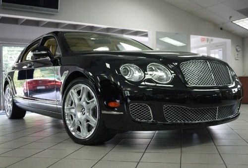 Msrp $122k mulliner rear entertainment picnic tables seat piping pristine