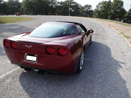 **low miles** 2006 corvette - reserve below retail price!