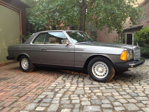 1985 mercedes benz  300cd turbo diesel coupe