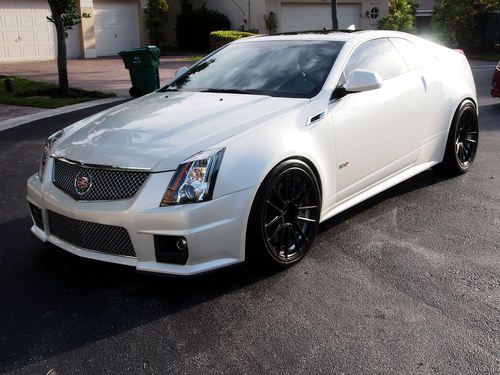 2013 cadillac cts-v coupe pearl white 20 inch wheels 6k miles fl one owner