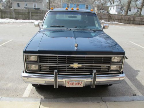Find used 1984 Chevrolet Suburban 6.2L Diesel, Silverado ...