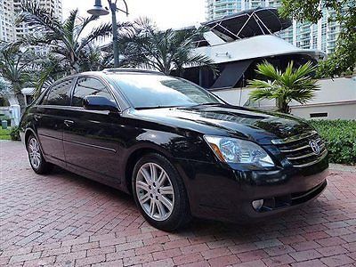 Florida rare black one owner 2007 avalon limited with every option garage kept