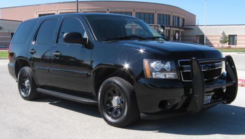 Chev tahoe police pkg, drives &amp; shifts great, new tires with maint. records