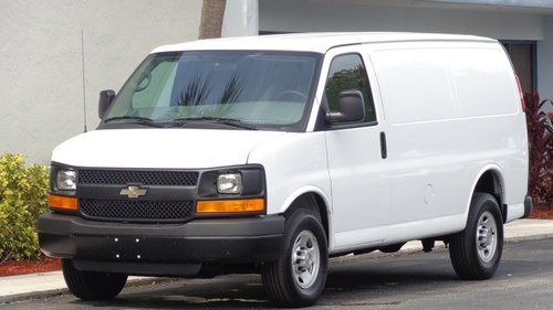 2012 chevrolet express g2500 cargo van with 25,000 1 owner miles well maintained